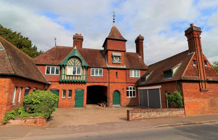 3 Bedroom Mews To Rent In Mill Road, East Bergholt, Colchester, CO7