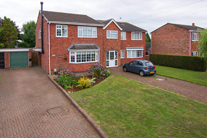 4 Bedroom Detached House For Sale In The Pinfold, Newton Burgoland, LE67