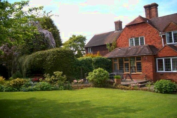 3 Bedroom Property To Rent In Lake Street, Crowborough, TN6