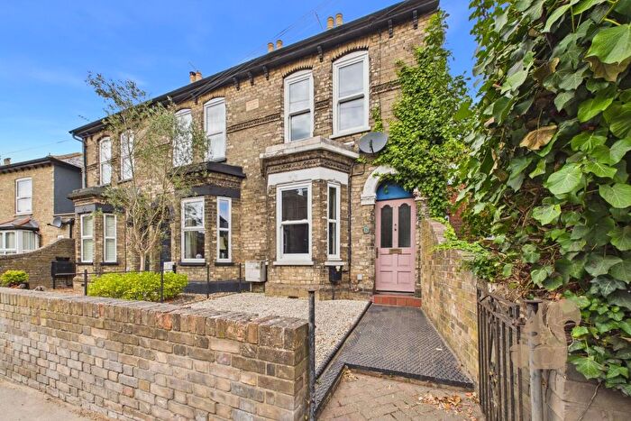 2 Bedroom End Terrace House For Sale In Gainsborough Road, Sudbury, CO10