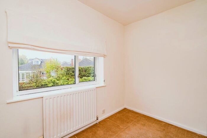 3 Bedroom Semi-Detached House For Sale In Waverley Crescent, Romsley, Halesowen, B62