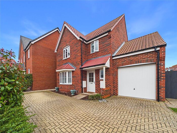 3 Bedroom Detached House For Sale In Kilby Way, Great Cornard, Sudbury, Suffolk, CO10