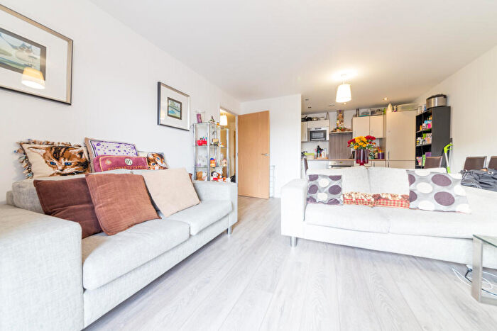 1 Bedroom Apartment To Rent In Fairmont House, Needleman Street, London, SE16