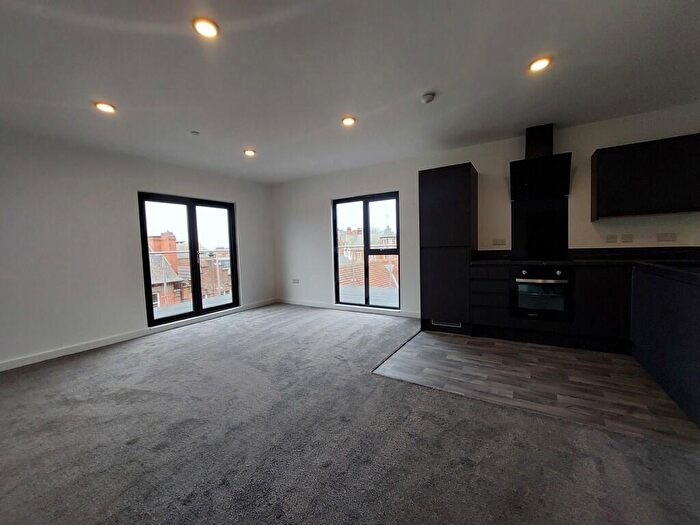 2 Bedroom Apartment To Rent In Burlington Street, Burlington Street, Chesterfield, S40