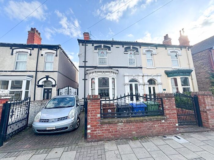4 Bedroom Semi-Detached House For Sale In Mill Road, Cleethorpes, DN35