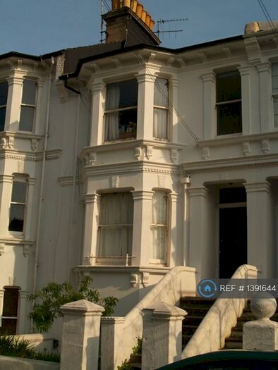 1 Bedroom Flat To Rent In Springfield Road, Brighton, BN1