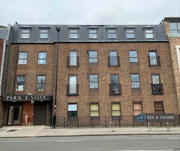 1 Bedroom Flat To Rent In Park Vista, Southampton, SO15