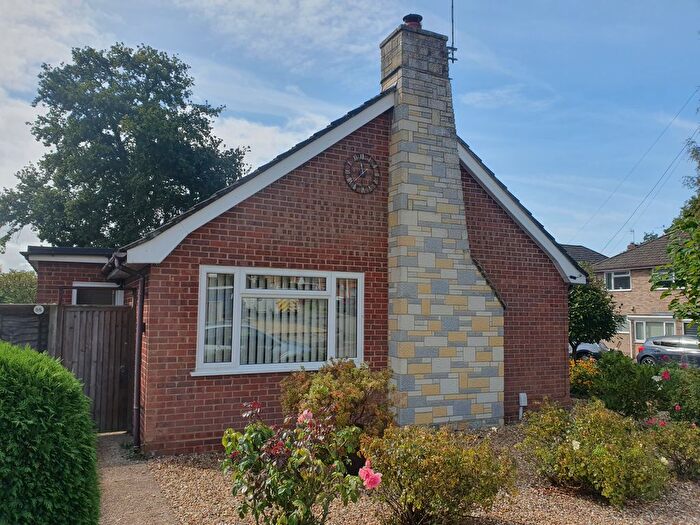 3 Bedroom Detached Bungalow To Rent In Pine Crescent, Eastleigh, SO53