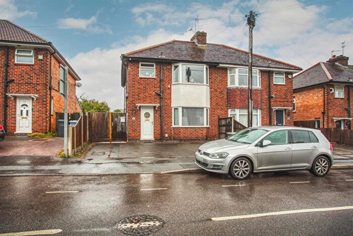 3 Bedroom Semi-Detached House To Rent In Jackson Avenue, Mickleover, Derby, DE3