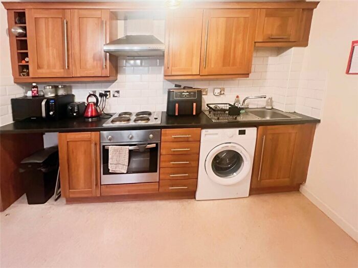 2 Bedroom Flat For Sale In Burton Road, Branston, Burton-on-Trent, Staffordshire, DE14