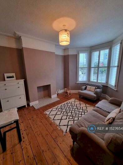 4 Bedroom Terraced House To Rent In York Road, Eastbourne, BN21