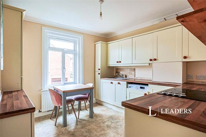 2 Bedroom Flat To Rent In Gorleston Road, BH12