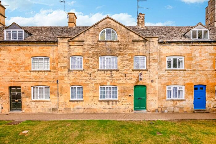 4 Bedroom House For Sale In Lower High Street, Chipping Campden, GL55
