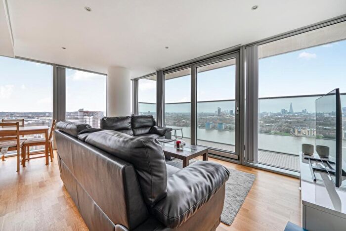 2 Bedroom Flat For Sale In Marsh Wall London, E14