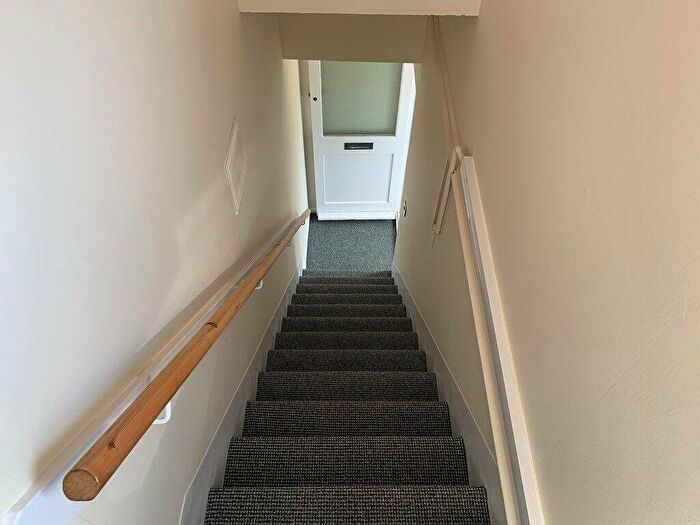 1 Bedroom Flat To Rent In Mitcheldean Covert, Birmingham, West Midlands, B14