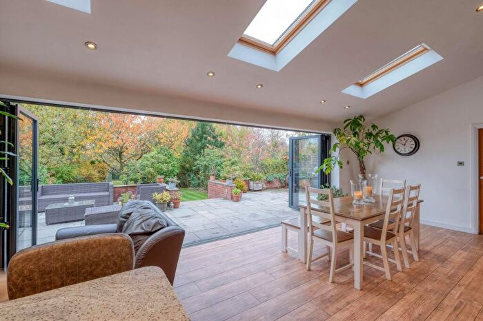 4 Bedroom Detached House For Sale In Grassmoor Road, Birmingham, B38