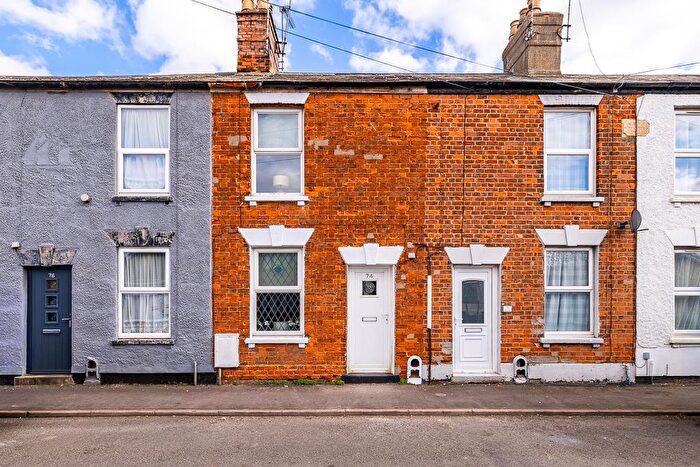 2 Bedroom Terraced House For Sale In Albert Street, Spalding, PE11