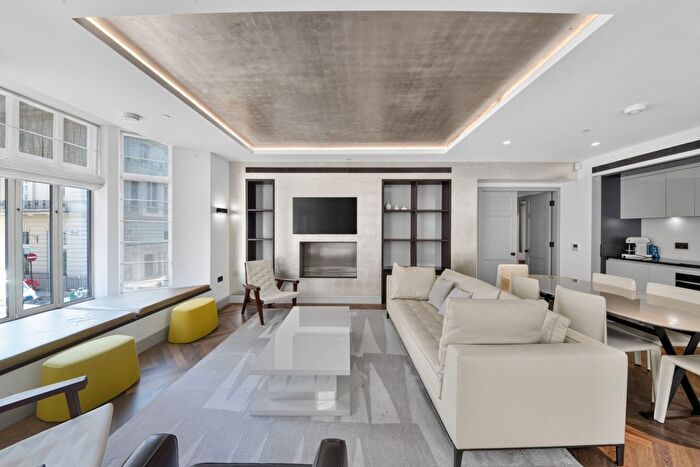 2 Bedroom Flat To Rent In St. James's Place, London, SW1A