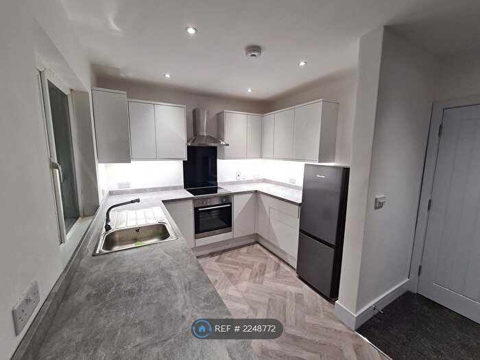 3 Bedroom Maisonette To Rent In Blendon Road, Bexley, DA5