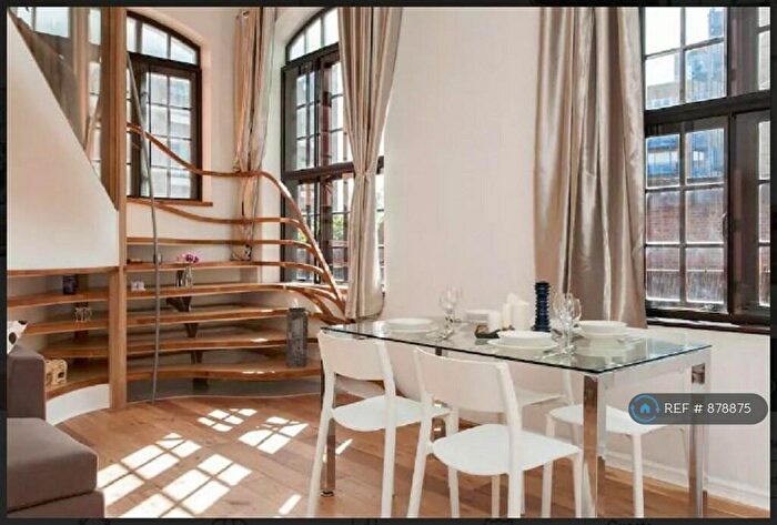 2 Bedroom Flat To Rent In Narrow Street, London, E14