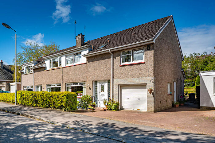 4 Bedroom Semi-Detached House For Sale In Millersneuk Drive, Lenzie, Glasgow, G66