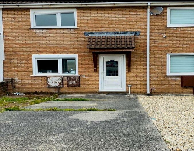 2 Bedroom House To Rent In Fairwood Terrace, Gowerton, Swansea, SA4
