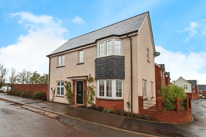 3 Bedroom Detached House For Sale In Farmer Place, Matford, Exeter, EX2