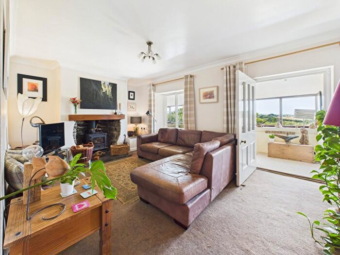 5 Bedroom Detached House For Sale In St. Gennys, Bude, EX23