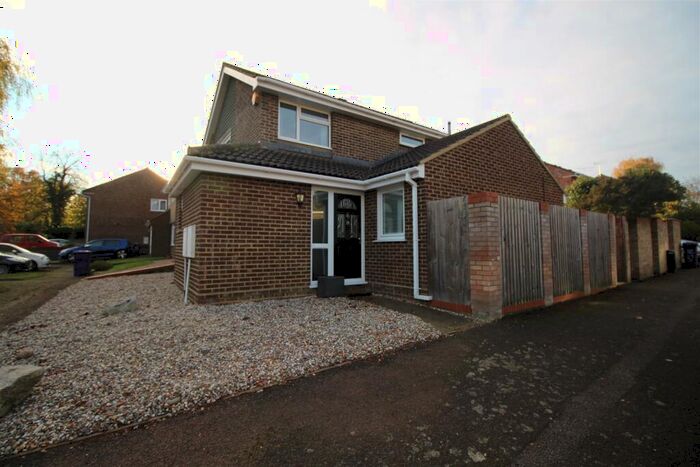 4 Bedroom House To Rent In Masefield, Hitchin, Hertfordshire, SG4