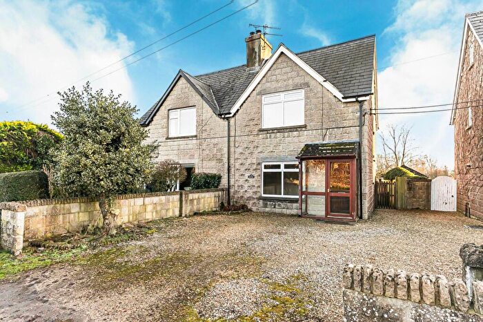 2 Bedroom Semi-Detached House For Sale In Mill Piece, Ewen, Cirencester, Gloucestershire, GL7