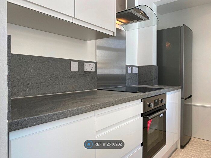 1 Bedroom Flat To Rent In Southampton Street, Reading, RG1