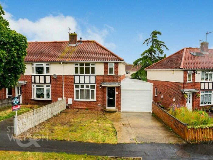 3 Bedroom Semi-Detached House To Rent In Beeching Road, Norwich, NR1