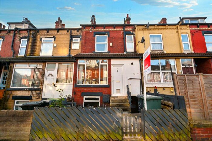 2 Bedroom Terraced House To Rent In Cross Flatts Street, Beeston, Leeds, West Yorkshire, LS11