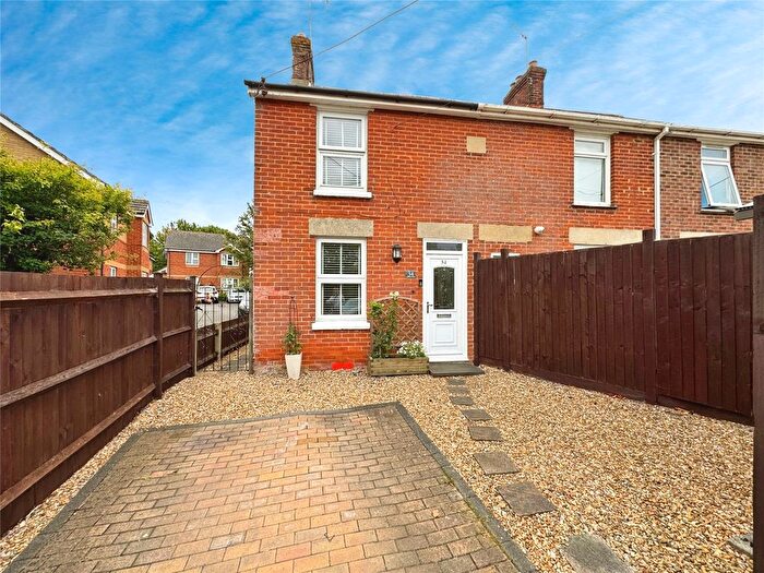 2 Bedroom Semi-Detached House For Sale In London Road, Andover, Hampshire, SP10