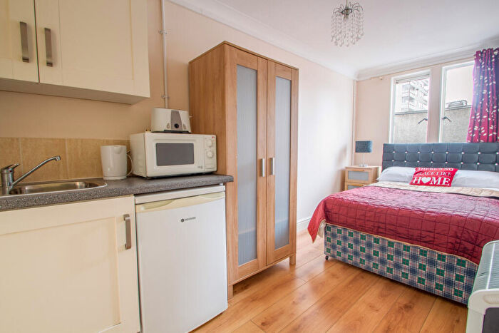 Studio To Rent In Portmeadow Walk, London, SE2