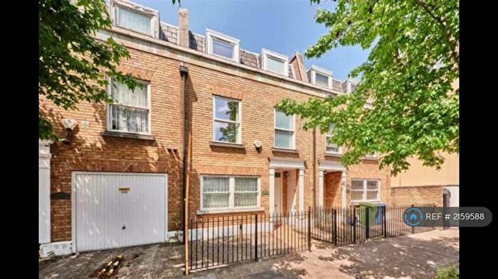 4 Bedroom Terraced House To Rent In Butterworth Terrace, London, SE17