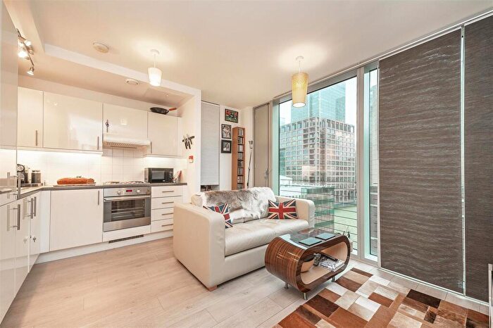 1 Bedroom Flat To Rent In Marsh Wall, London, E14