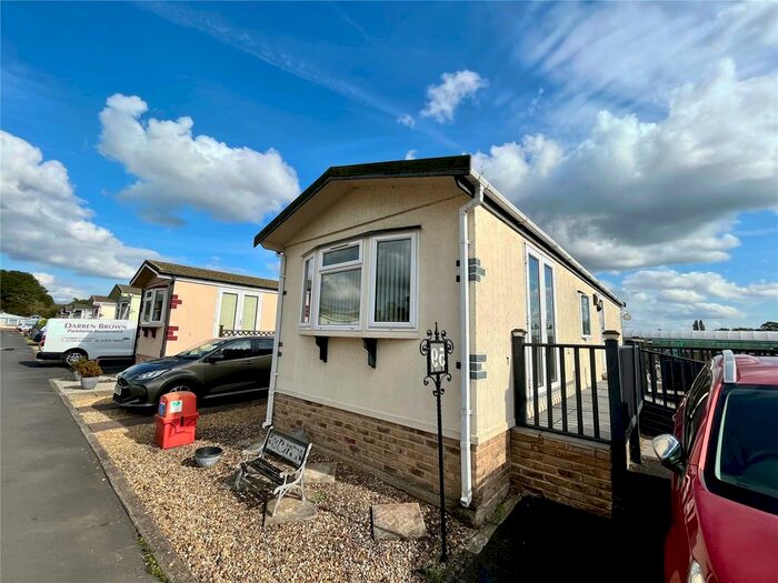 2 Bedroom Bungalow For Sale In Harby Road, Langar, Nottingham, Nottinghamshire, NG13