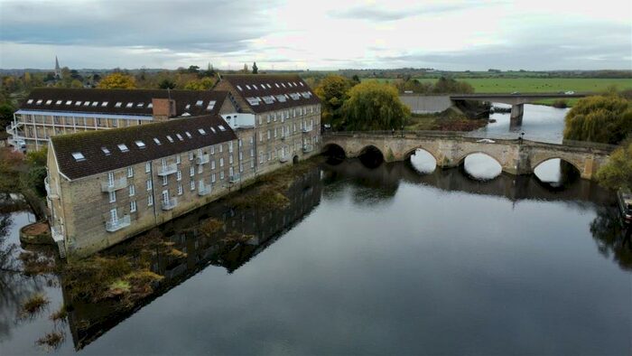 2 Bedroom Maisonette To Rent In Riverside Mill, Godmanchester, PE29