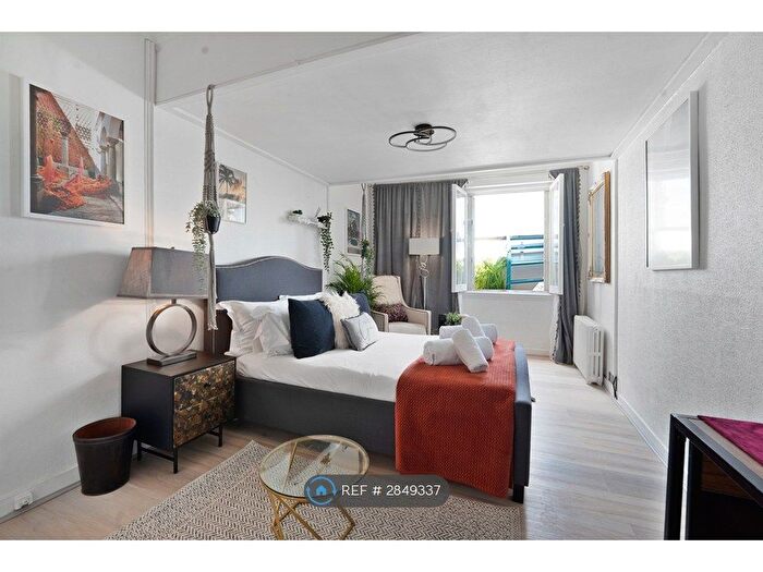 1 Bedroom Flat To Rent In Queen's Gate, London, SW7