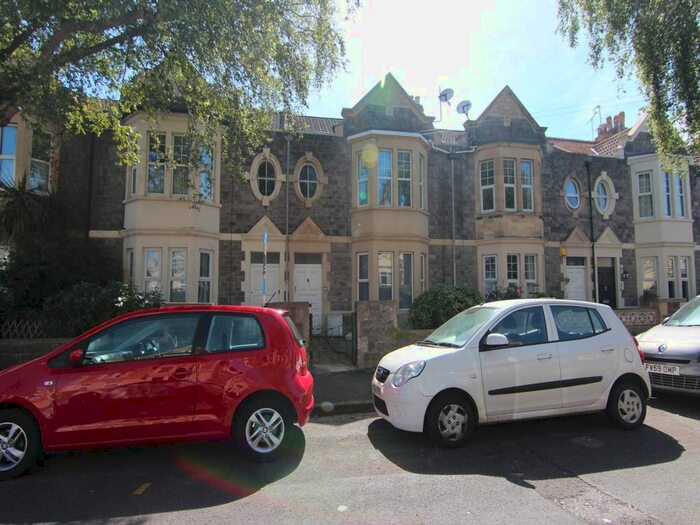 2 Bedroom Flat To Rent In Malvern Rd, Weston-Super-Mare, North Somerset BS23