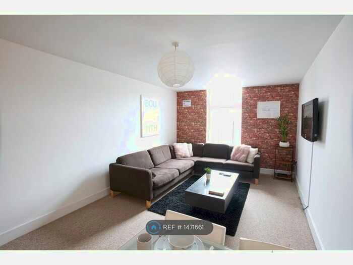 2 Bedroom Flat To Rent In Avenue Lane, Bournemouth, BH2