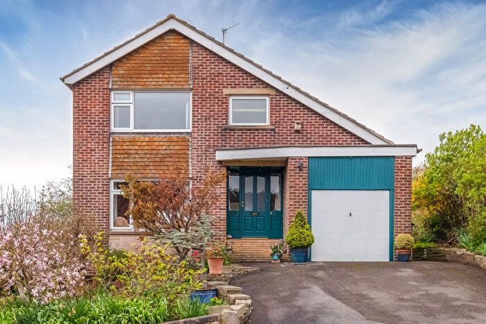 3 Bedroom Detached House For Sale In Bellgreave Avenue, New Mill, Holmfirth, HD9