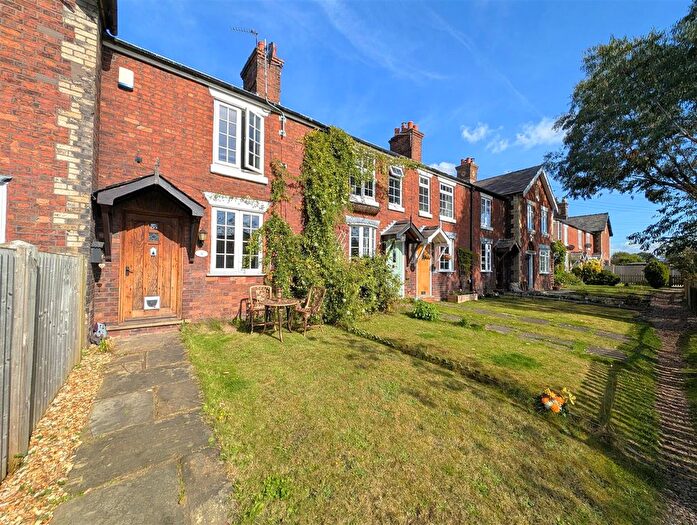 2 Bedroom Cottage For Sale In Heath Terrace, Arclid, Sandbach, CW11