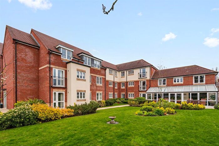 1 Bedroom Flat For Sale In Station Road, Solihull, B93