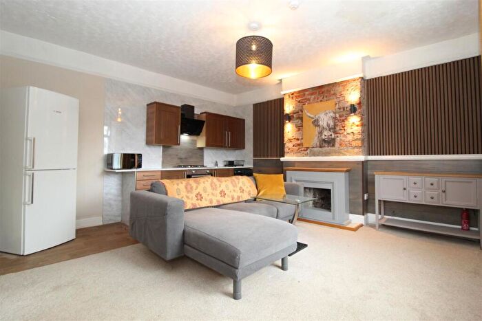 2 Bedroom Apartment To Rent In Stonebridge House, Silver Royd Hill, Leeds, LS12
