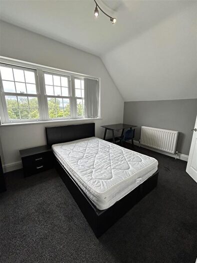4 Bedroom Flat To Rent In Bolton Road, Salford, M6
