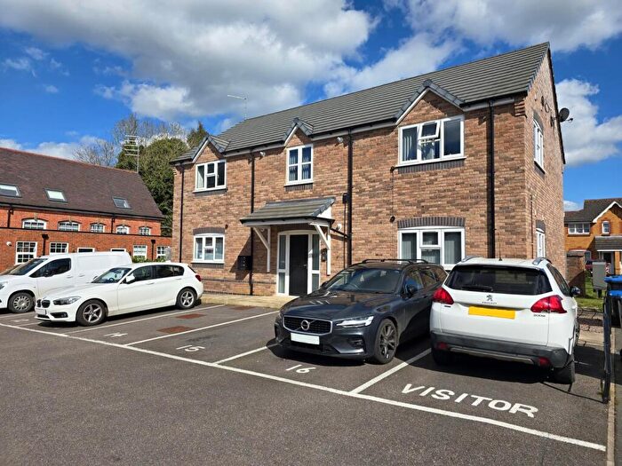 1 Bedroom Flat To Rent In Bronte Close, Rugby, CV21