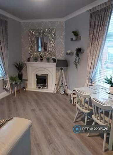 1 Bedroom Flat To Rent In Upper Armley, Leeds, LS12