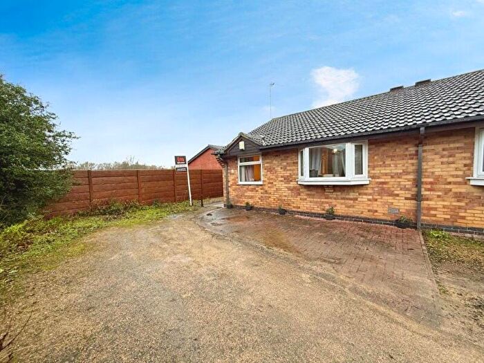 2 Bedroom Semi-Detached Bungalow For Sale In Halford St, Syston, Leicestershire., LE7